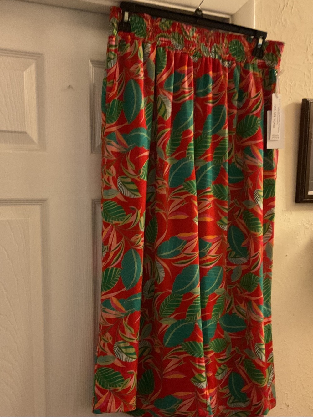 Rose + Olive Red Tropical Print Maxi Pants Wide Leg Size 1X NWT Retail $69